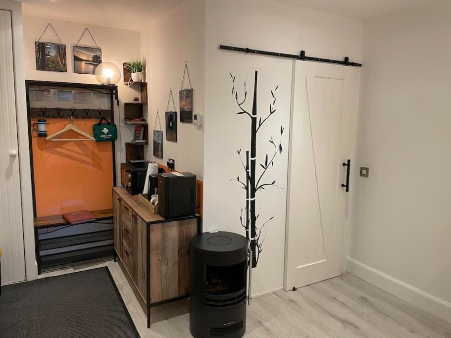 The Den - Your Cosy Sleepover Space 세인트 필란스 외부 사진